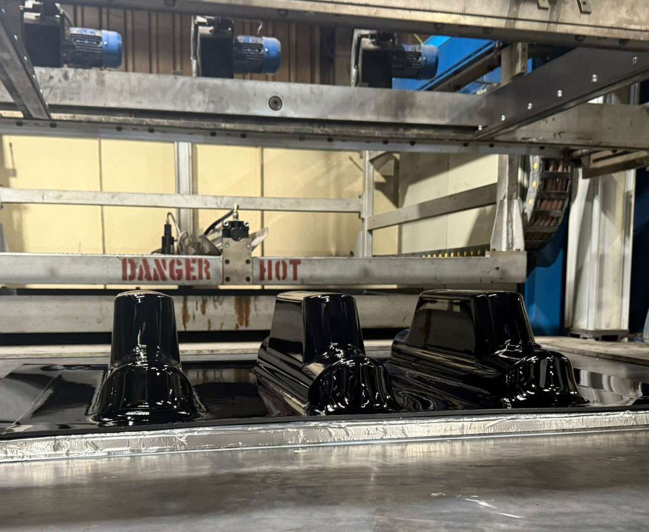 vacuum-molding